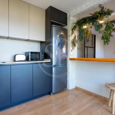 Apartamento Comodo Cerca De Park Gueell Barcelona Exterior photo