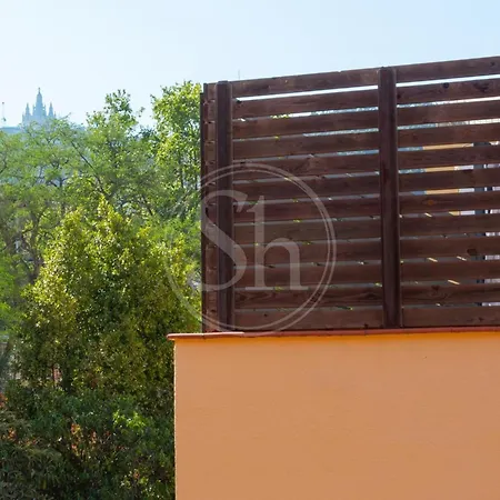 Apartamento Comodo Cerca De Park Gueell Barcelona Exterior photo