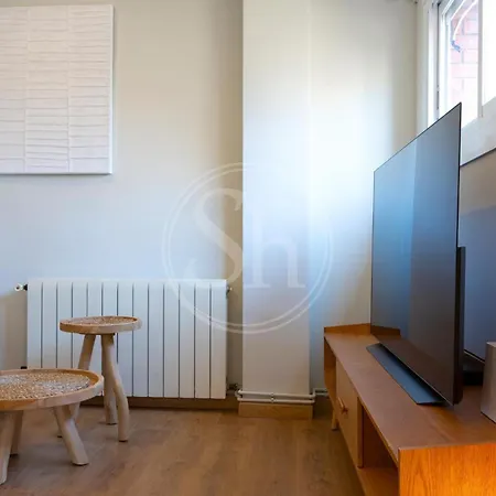 Apartamento Comodo Cerca De Park Gueell Barcelona Exterior photo
