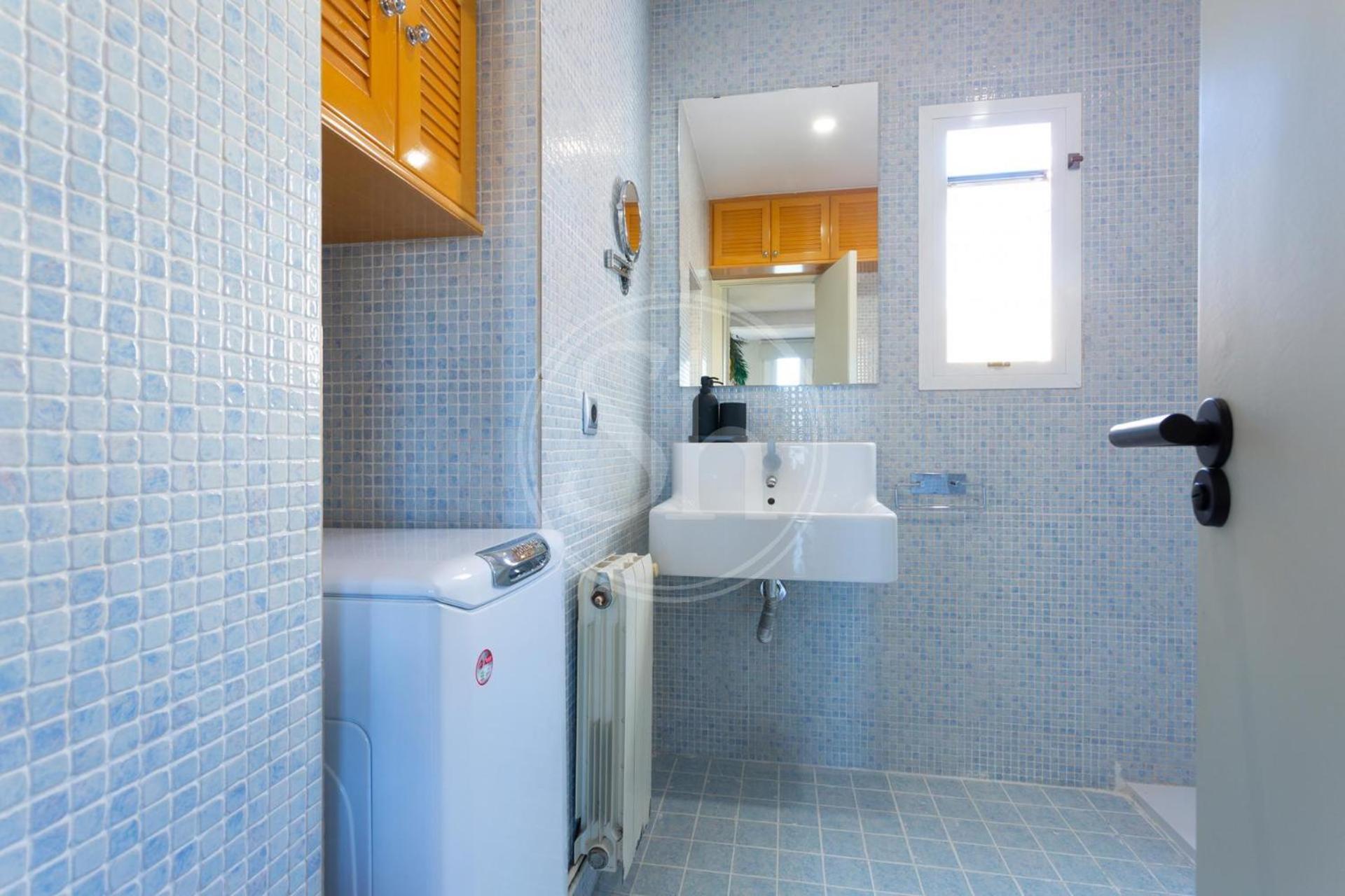Comodo Cerca De Park Gueell Apartament